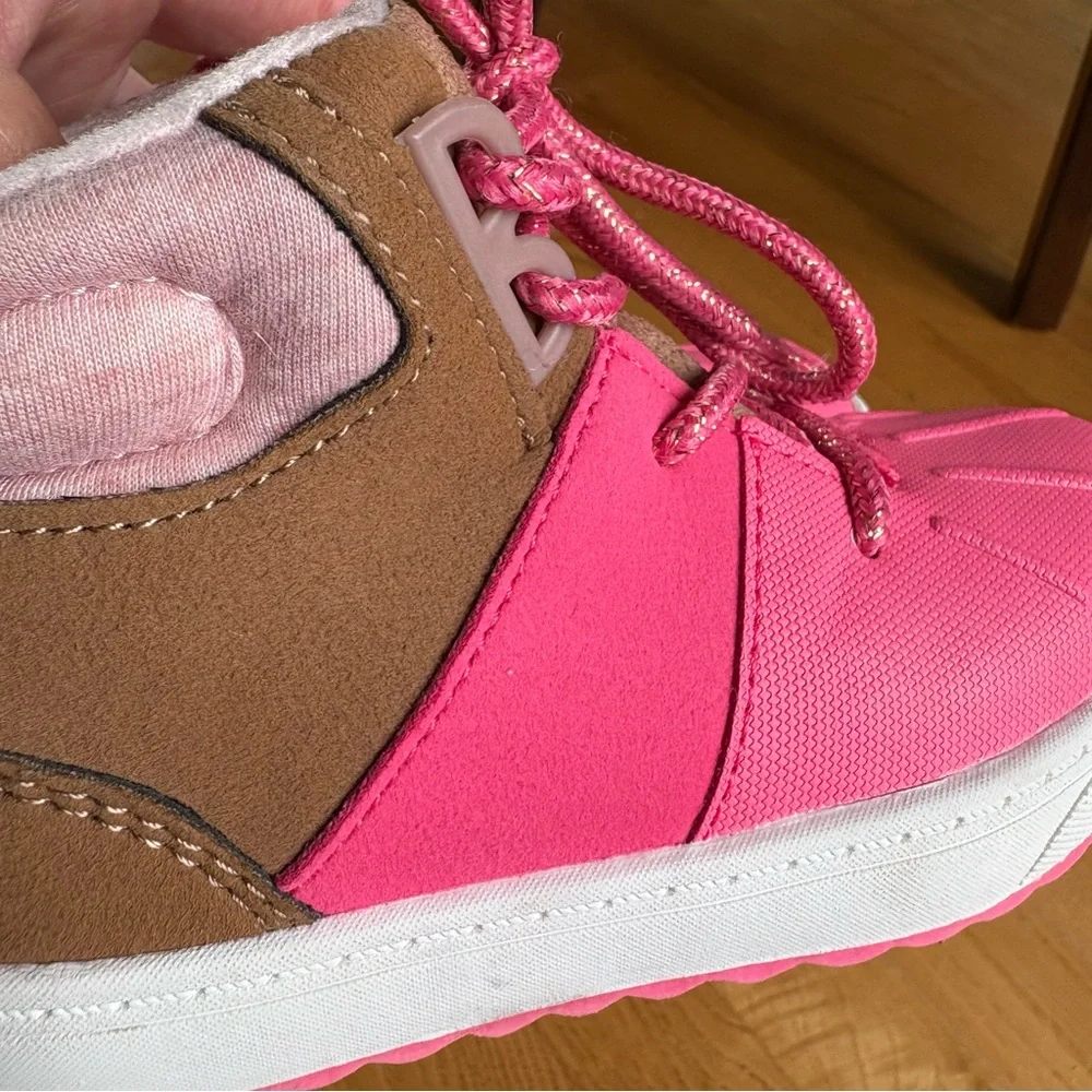 Oshkosh B’gosh Wistman Boots Pink Brown Winter Lace Up Warm Toddler Girls Size 8